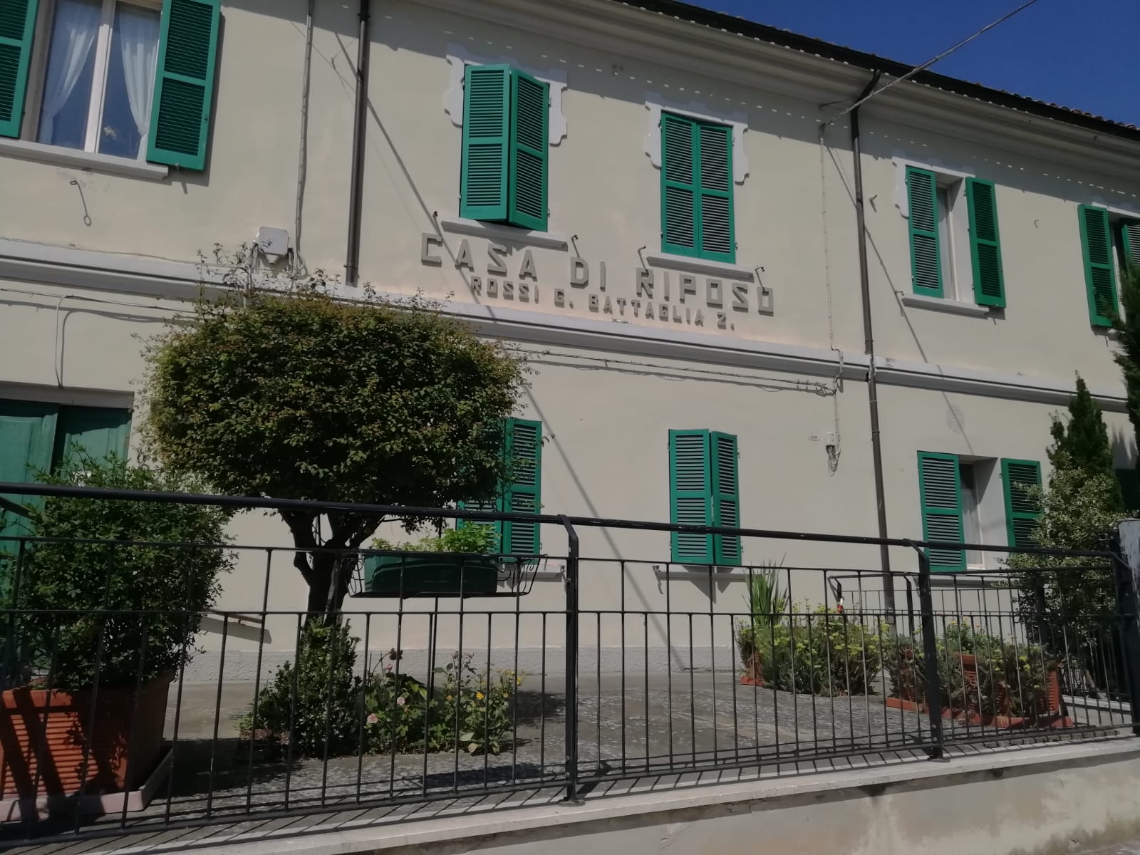 Residenza per anziani “Rossi e Battaglia” ad Apiro